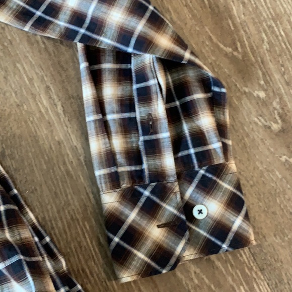 Good Man button down - Picture 5 of 6